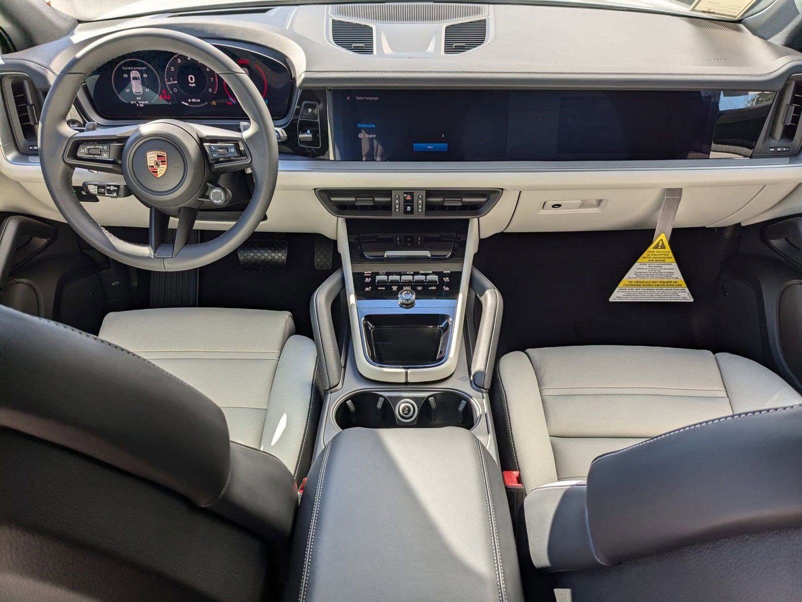Certified 2025 Porsche Cayenne image 22