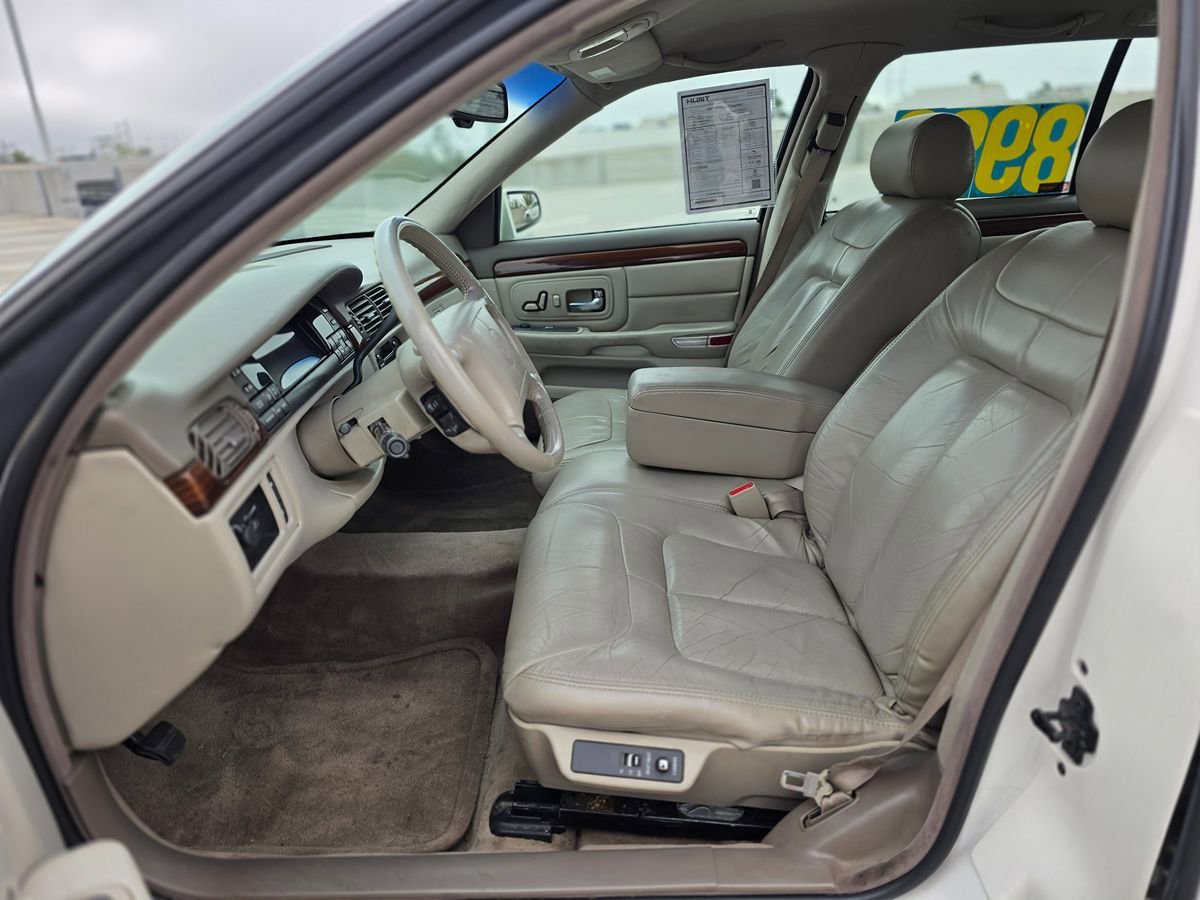 Used 1997 Cadillac De Ville D'Elegance w/ Safety/Security Pkg image 15
