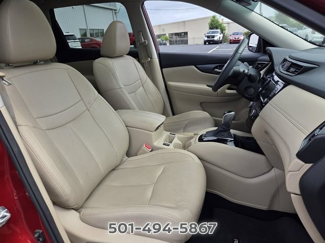 Used 2020 Nissan Rogue SL w/ Premium Package FWD image 17
