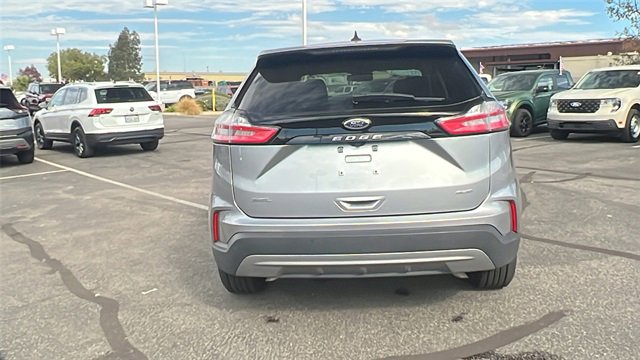 Used 2024 Ford Edge SEL image 4