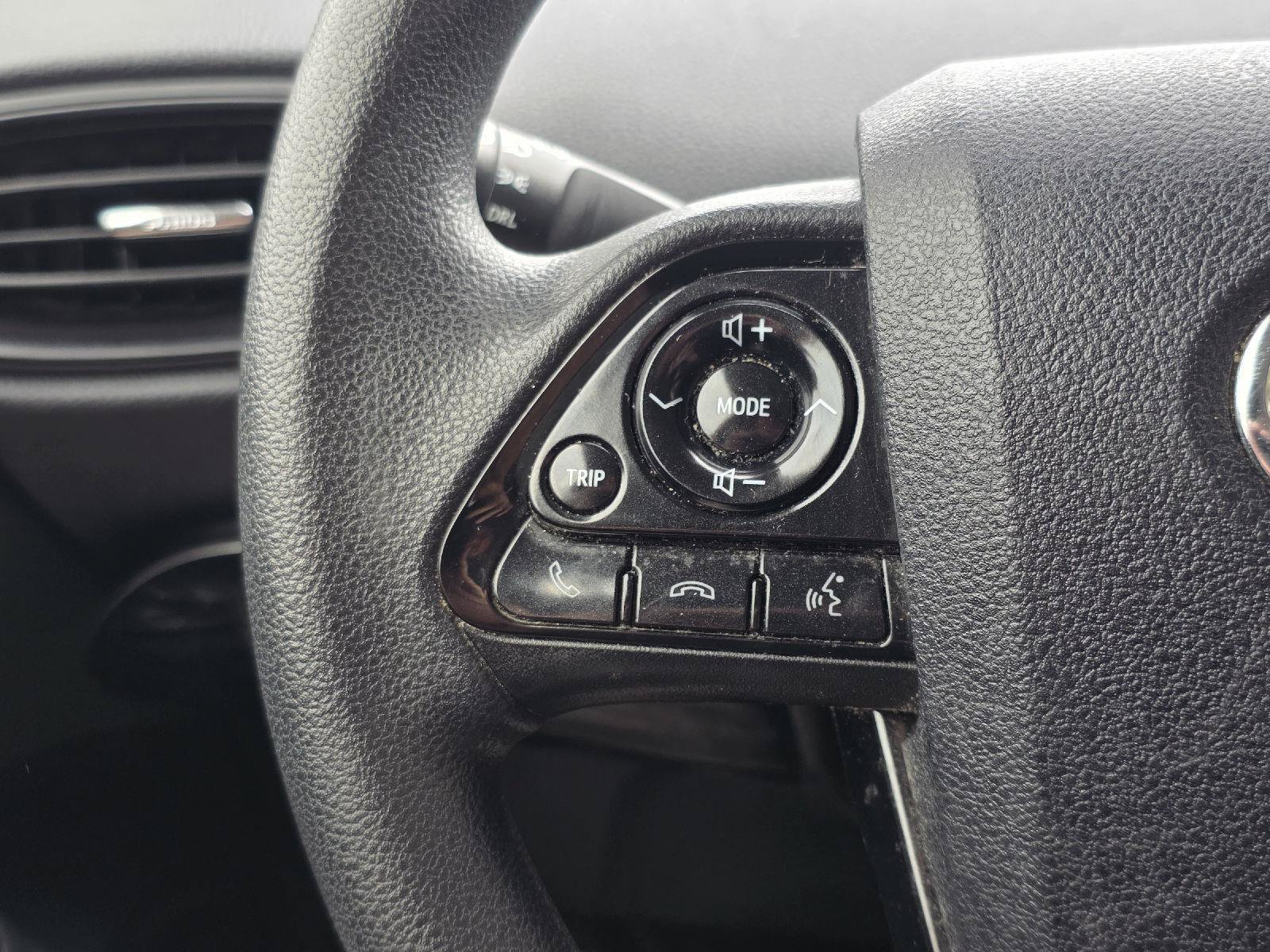 Used 2019 Toyota Prius LE FWD image 14