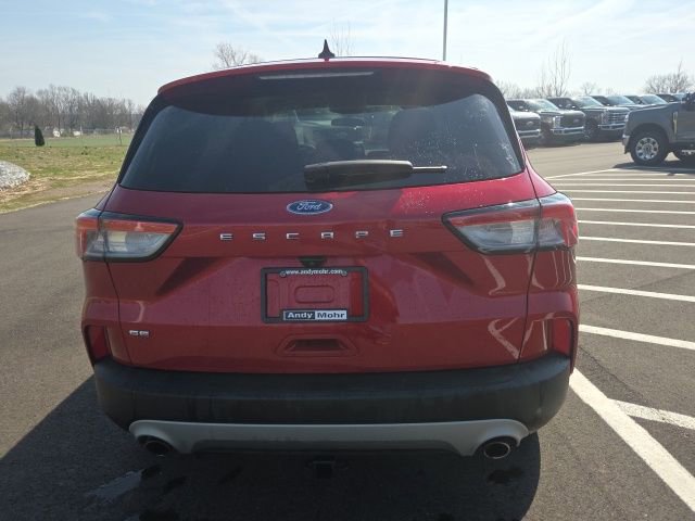 Certified 2022 Ford Escape SE image 9