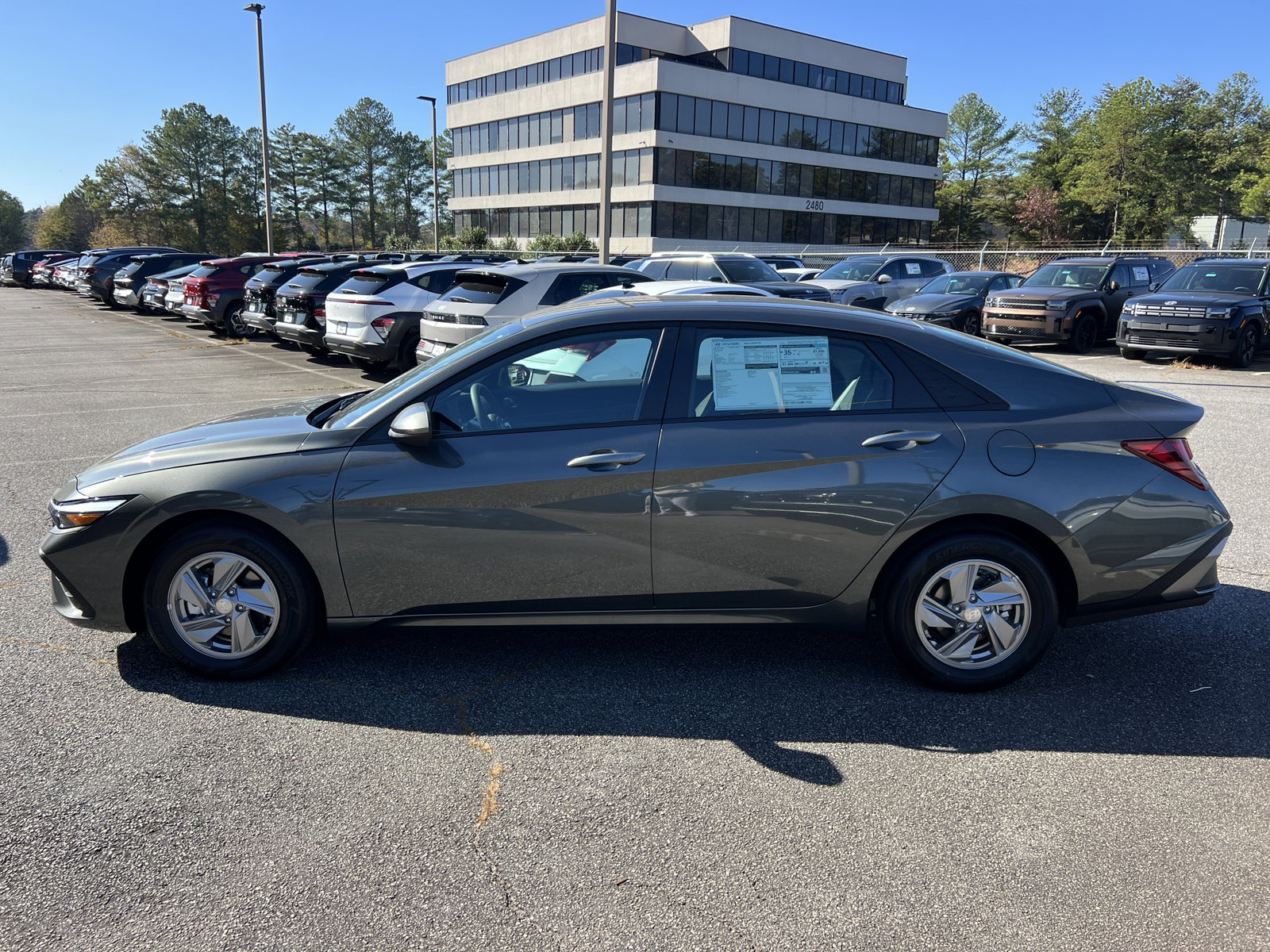 New 2026 Hyundai Elantra SE image 8