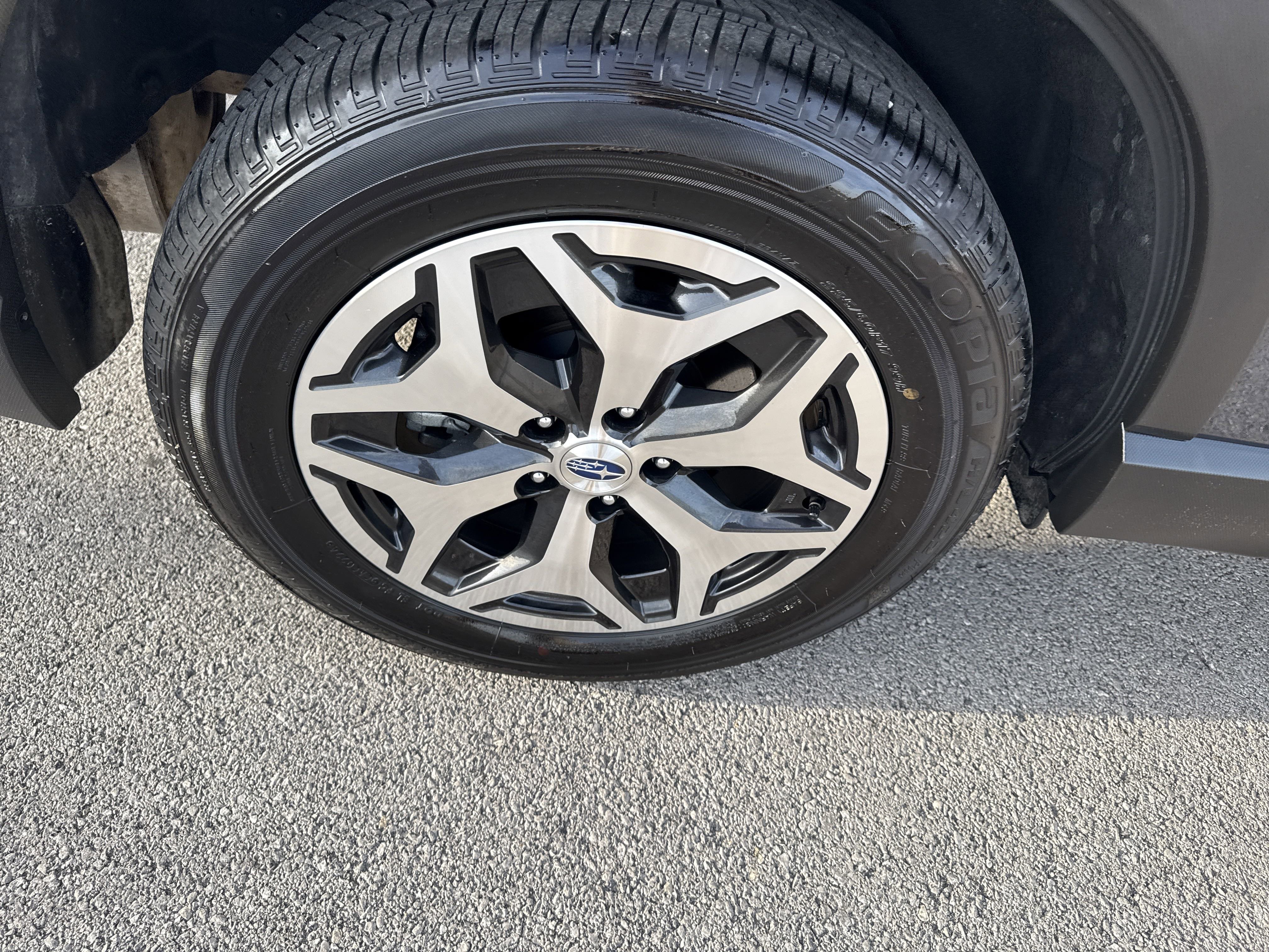 Used 2024 Subaru Forester Premium image 10