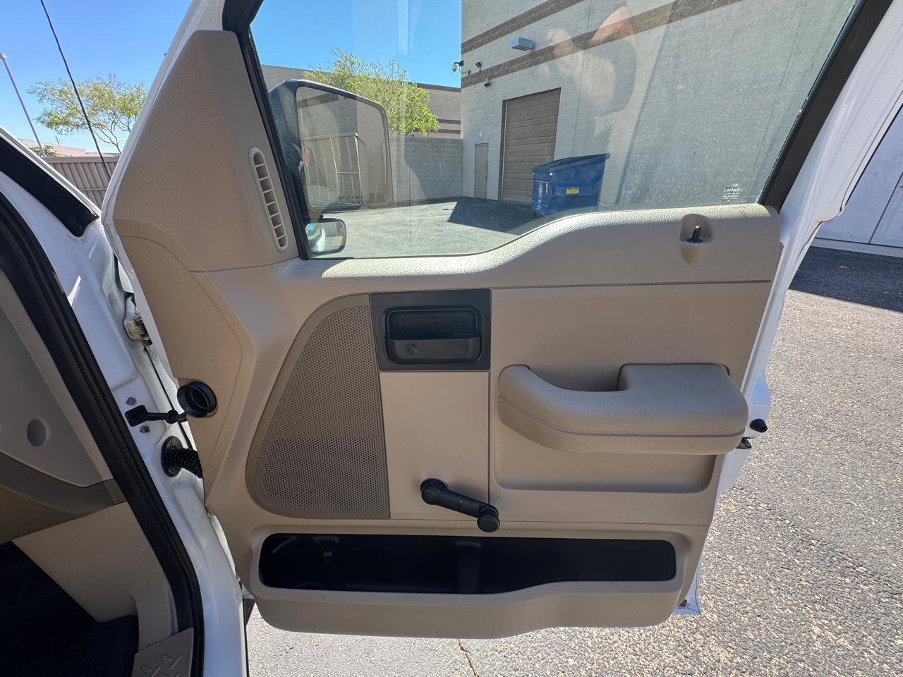 Used 2007 Ford F150 STX image 29