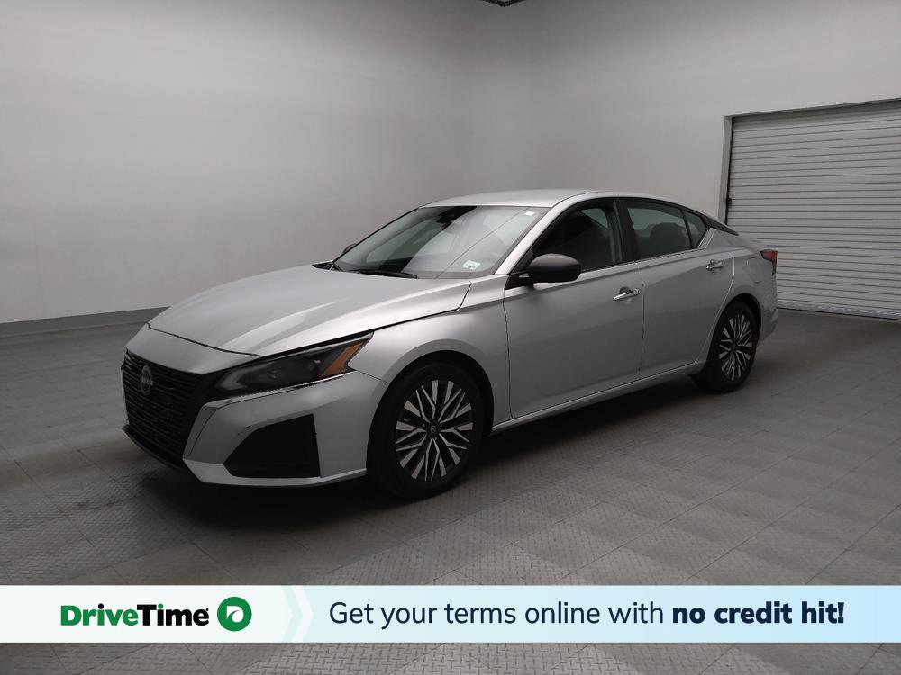 Used 2024 Nissan Altima 2.5 SV