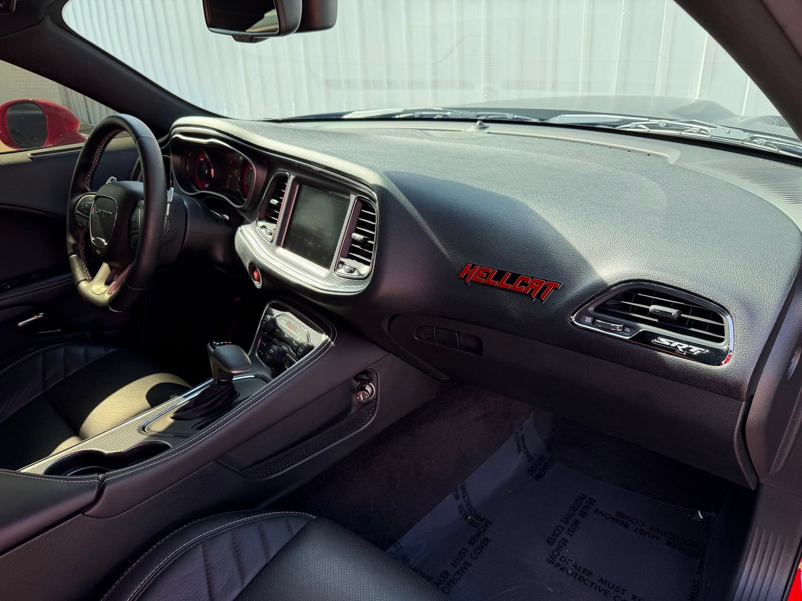 Used 2016 Dodge Challenger SRT Hellcat RWD image 18
