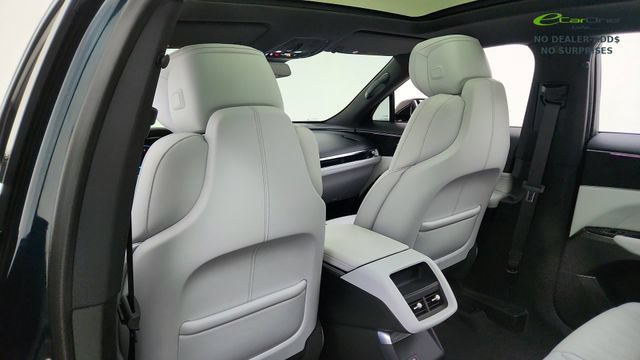 Used 2024 Cadillac Lyriq Luxury RWD image 33