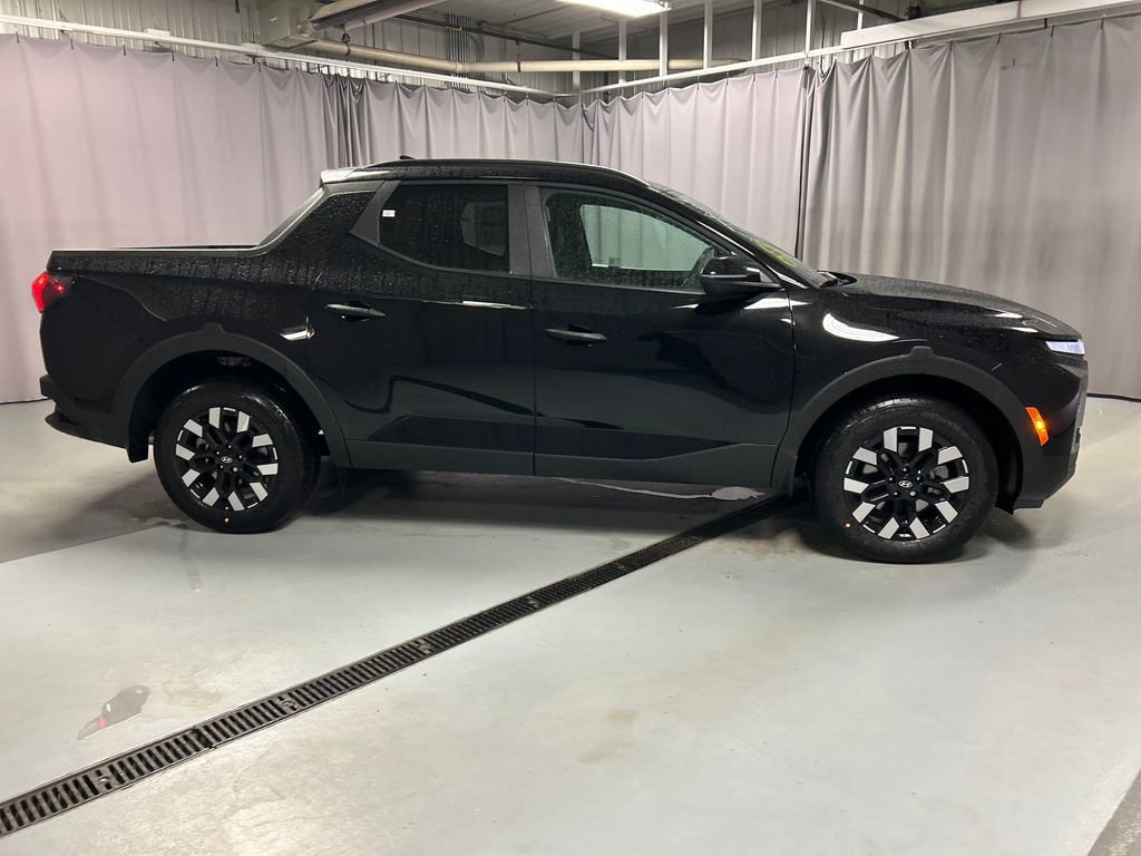 New 2025 Hyundai Santa Cruz SEL image 8