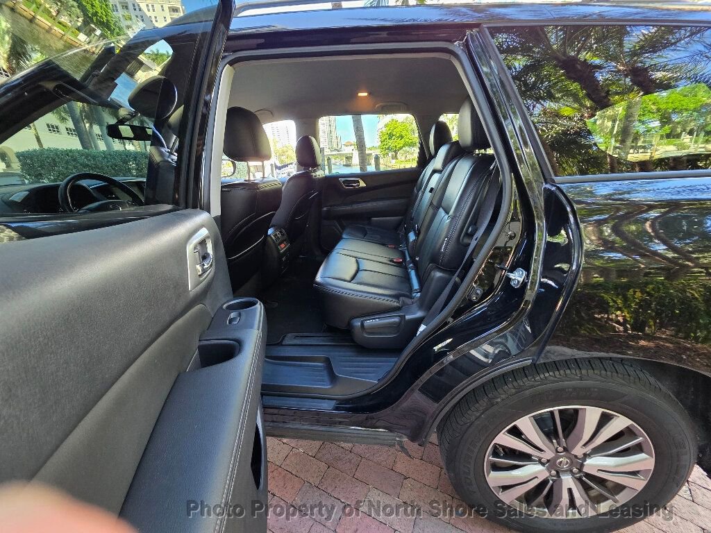Used 2019 Nissan Pathfinder SL image 46