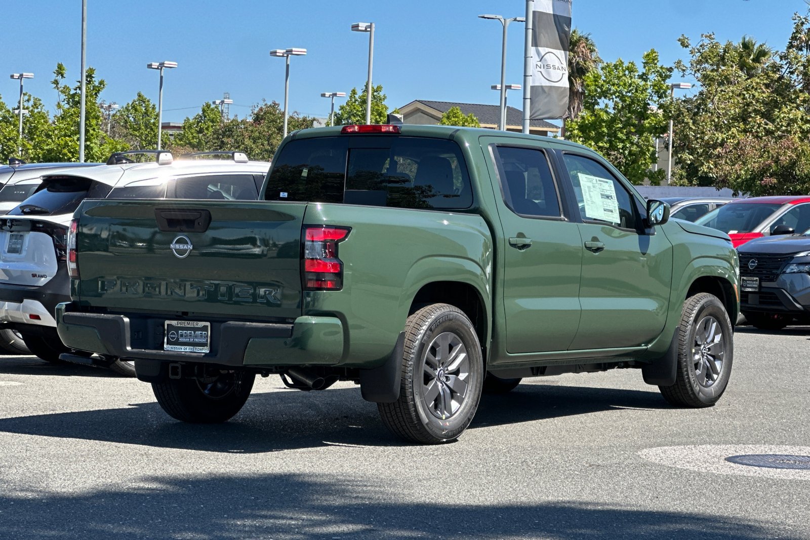 New 2026 Nissan Frontier SV w/ Tow Package RWD image 4