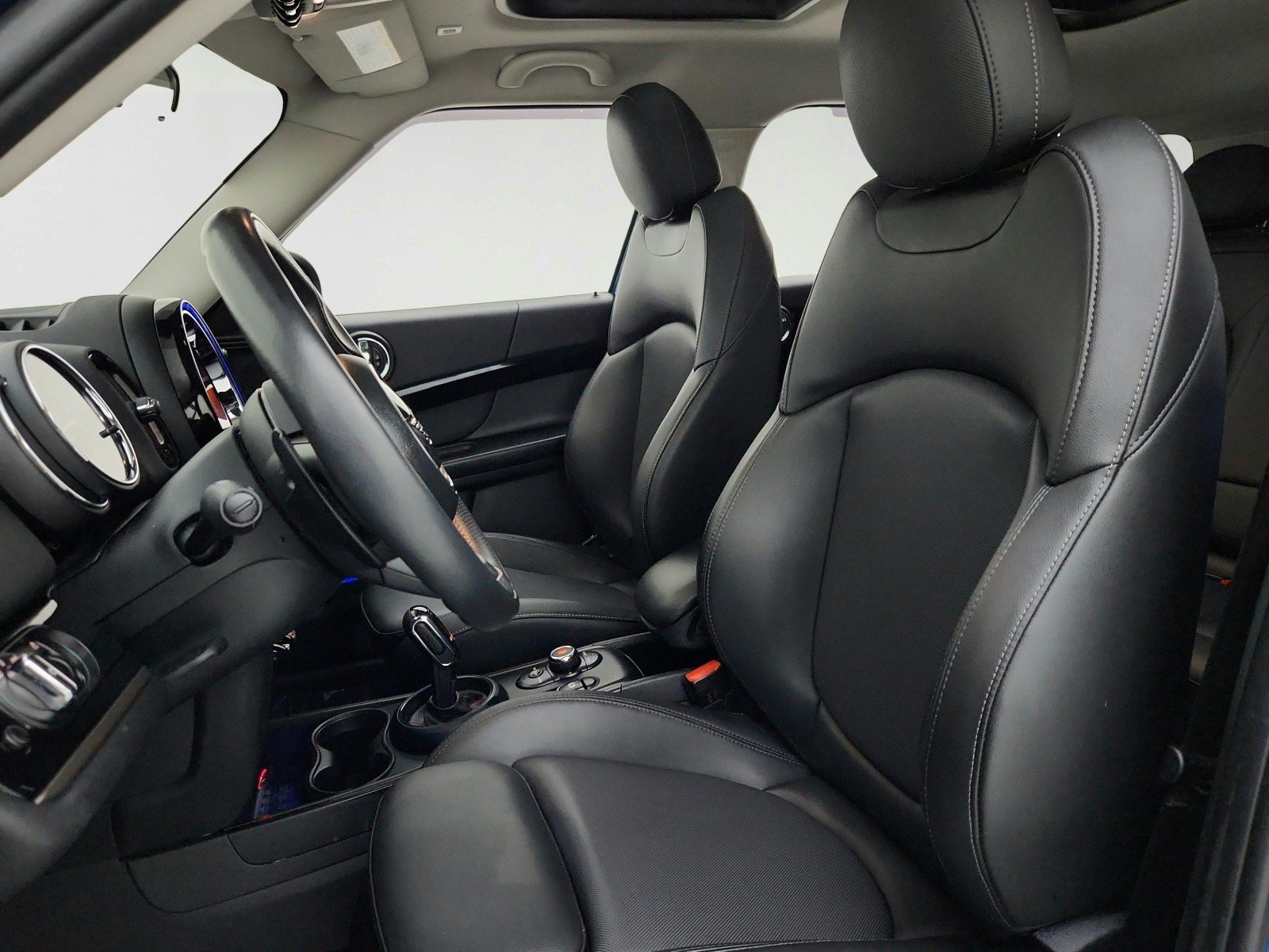 Used 2021 MINI Cooper Countryman S w/ Storage Package FWD image 17