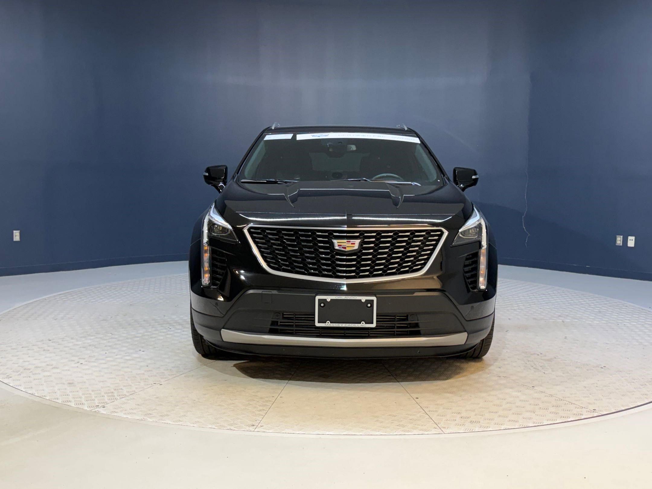 Certified 2023 Cadillac XT4 Premium Luxury w/ Driver Assist Package FWD image 6