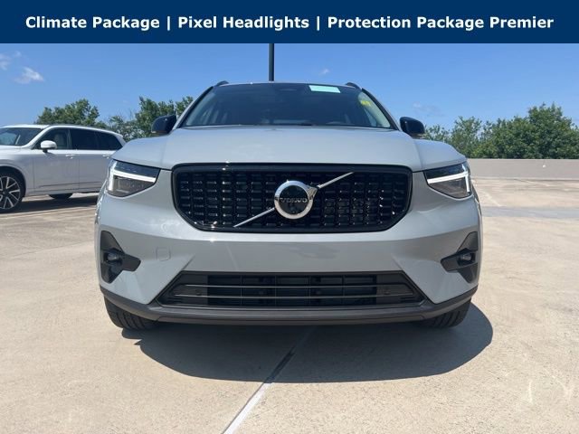New 2026 Volvo XC40 B5 Plus w/ Protection Package Premier image 2