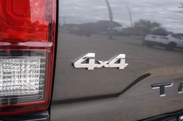 Used 2023 Toyota Tacoma SR image 8