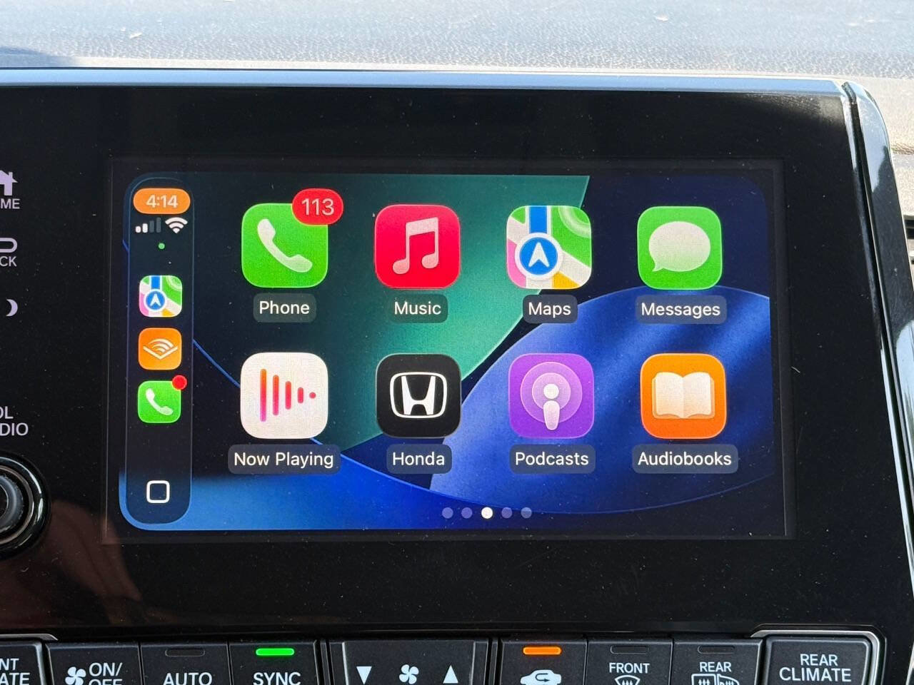 Used 2018 Honda Odyssey Touring image 17