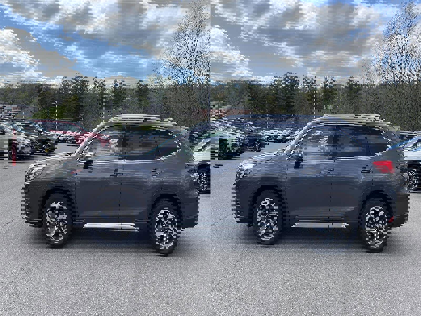 Used 2023 Subaru Forester Touring AWD/4WD image 2