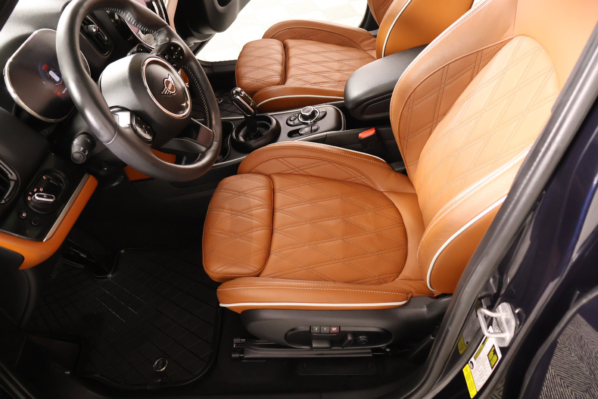 Certified 2024 MINI Cooper Countryman S FWD image 12