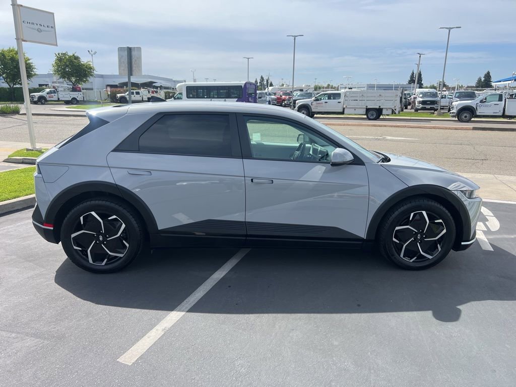Used 2024 Hyundai Ioniq 5 SE RWD image 15