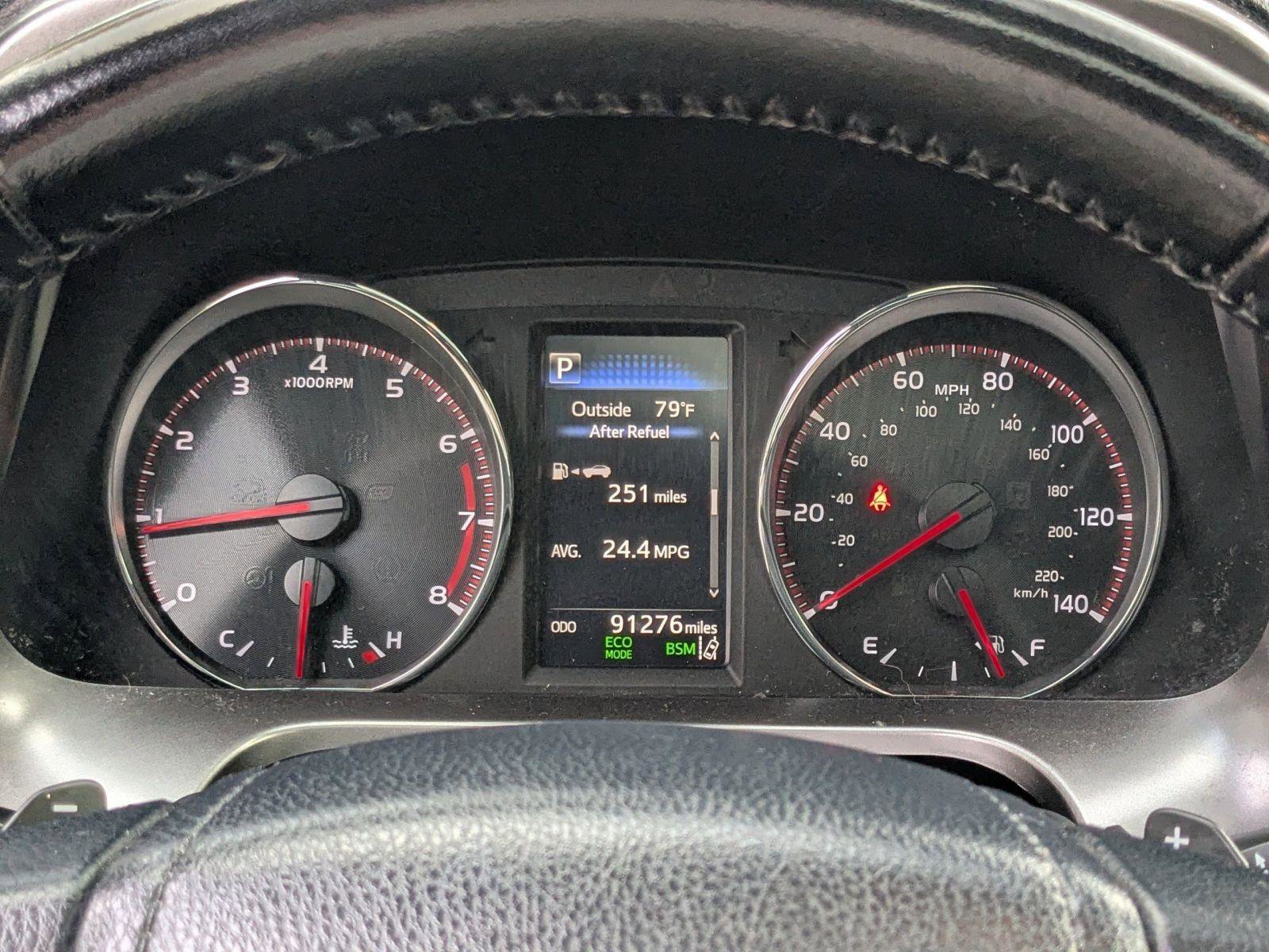 Used 2018 Toyota RAV4 SE w/ Power Extra Value Package FWD image 11