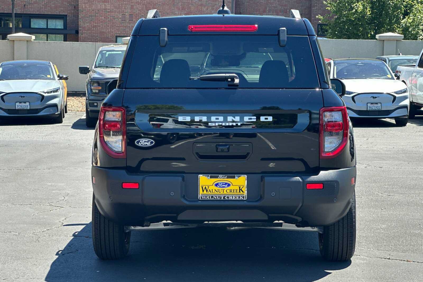 New 2026 Ford Bronco Sport Outer Banks w/ Outer Banks Tech Package+ AWD/4WD image 5