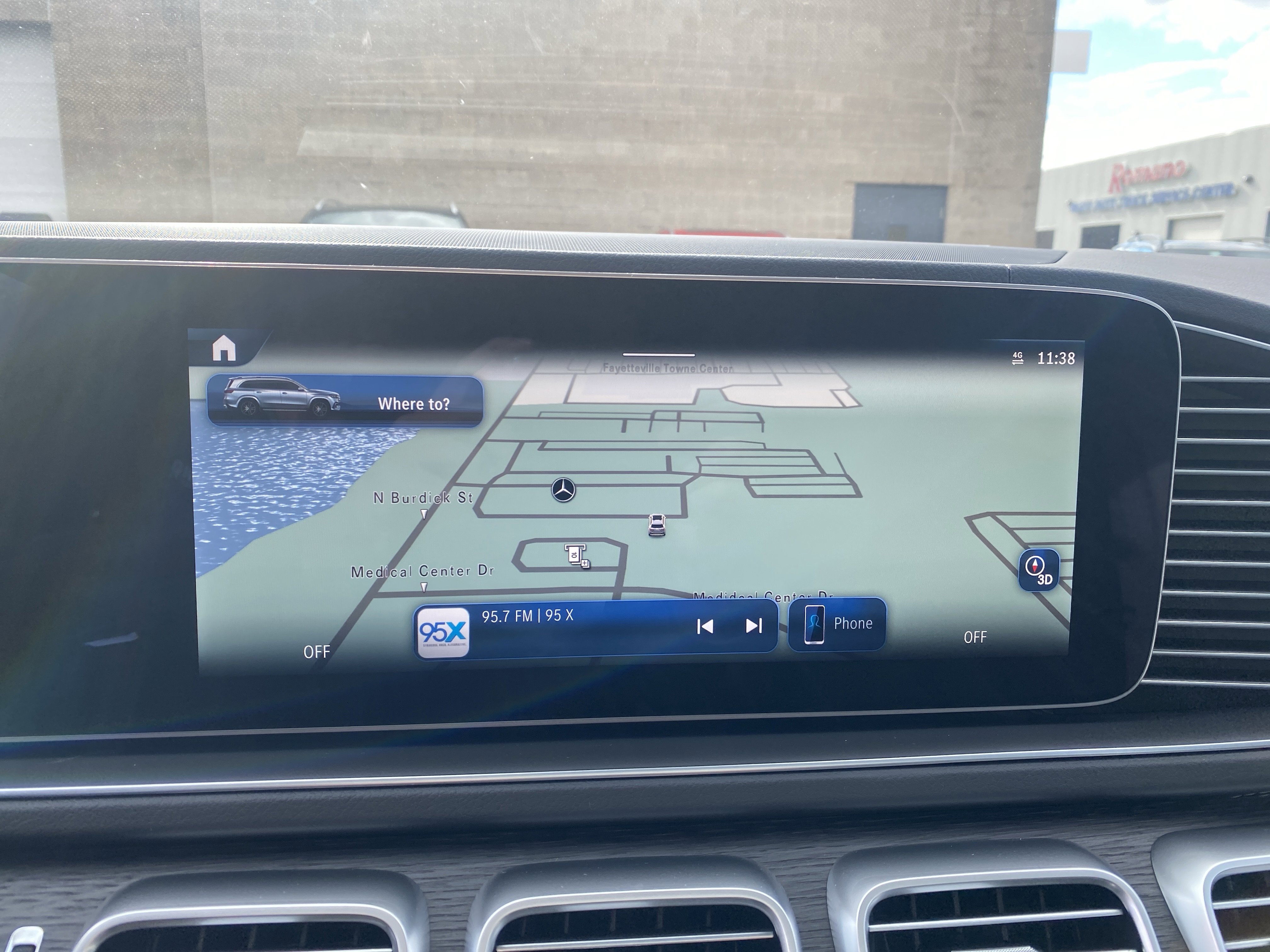 New 2026 Mercedes-Benz GLS 450 4MATIC image 22
