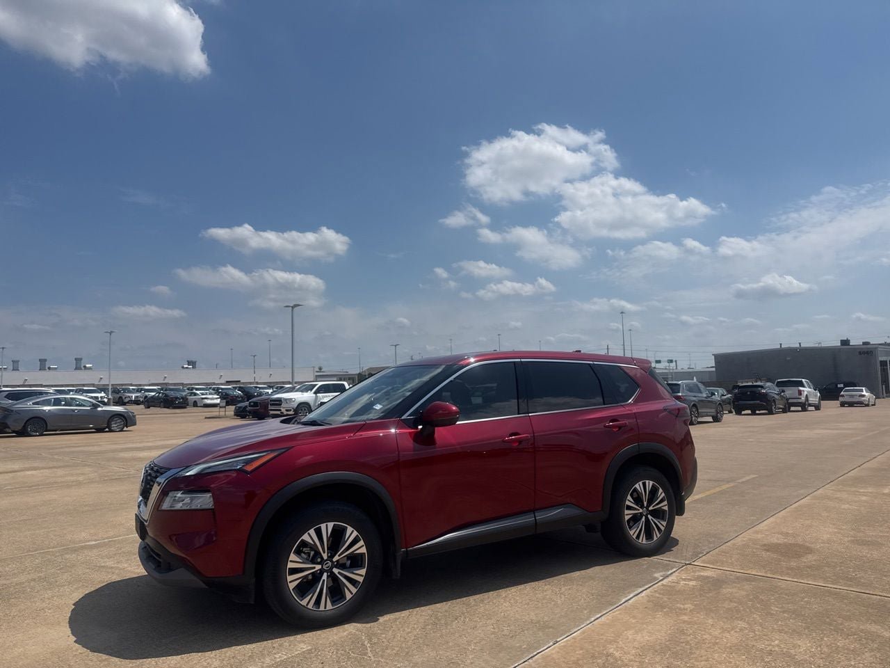 Used 2021 Nissan Rogue SV FWD image 11