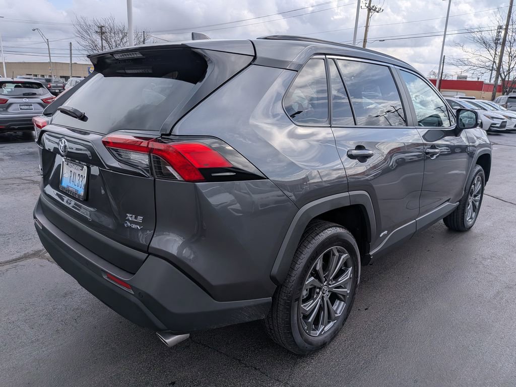 Used 2025 Toyota RAV4 XLE Premium w/ Weather Package image 7
