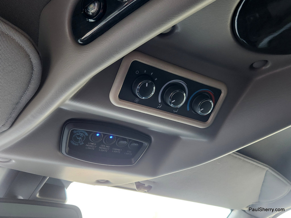 Used 2021 Chevrolet Express 2500 LS w/ Enhanced Convenience Package image 53