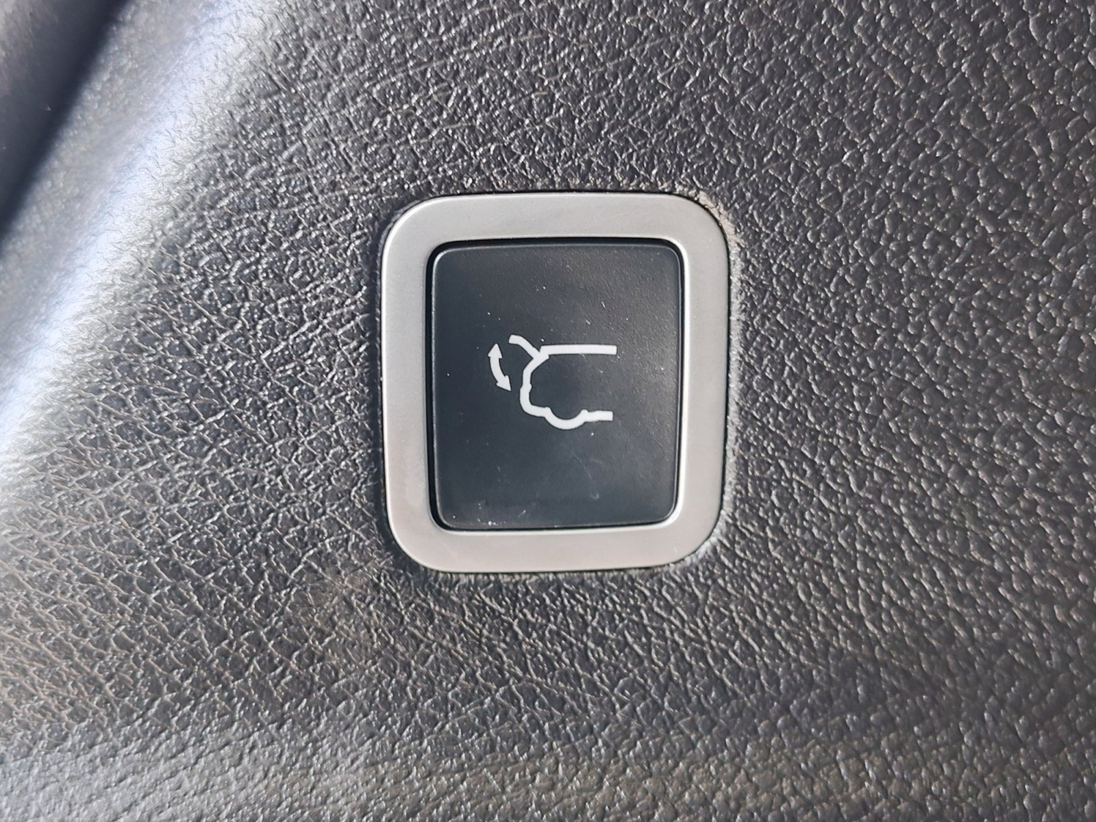 Used 2019 Chrysler Pacifica Limited w/ Advanced Safetytec Group FWD image 32