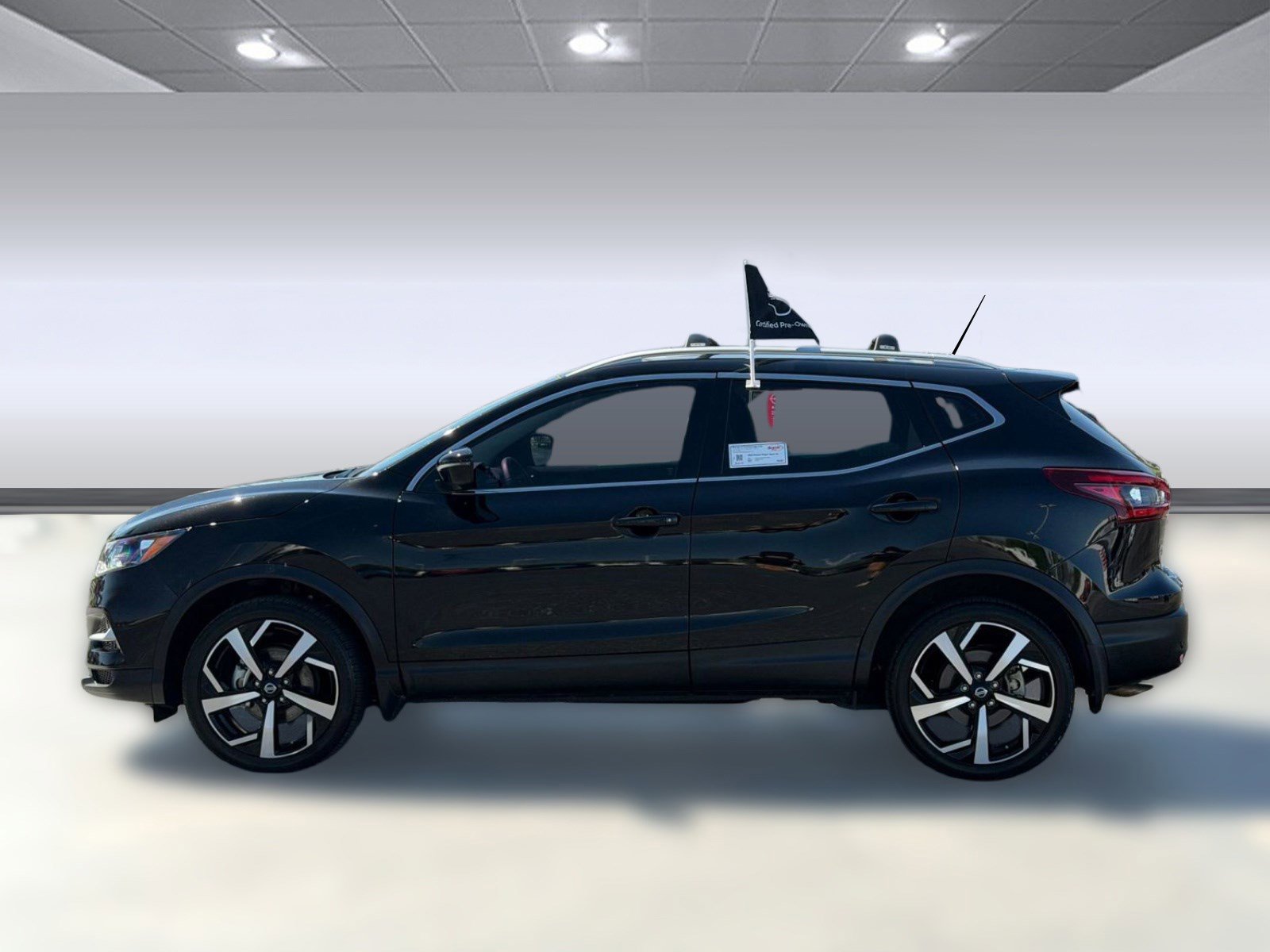 Certified 2022 Nissan Rogue Sport SL image 2