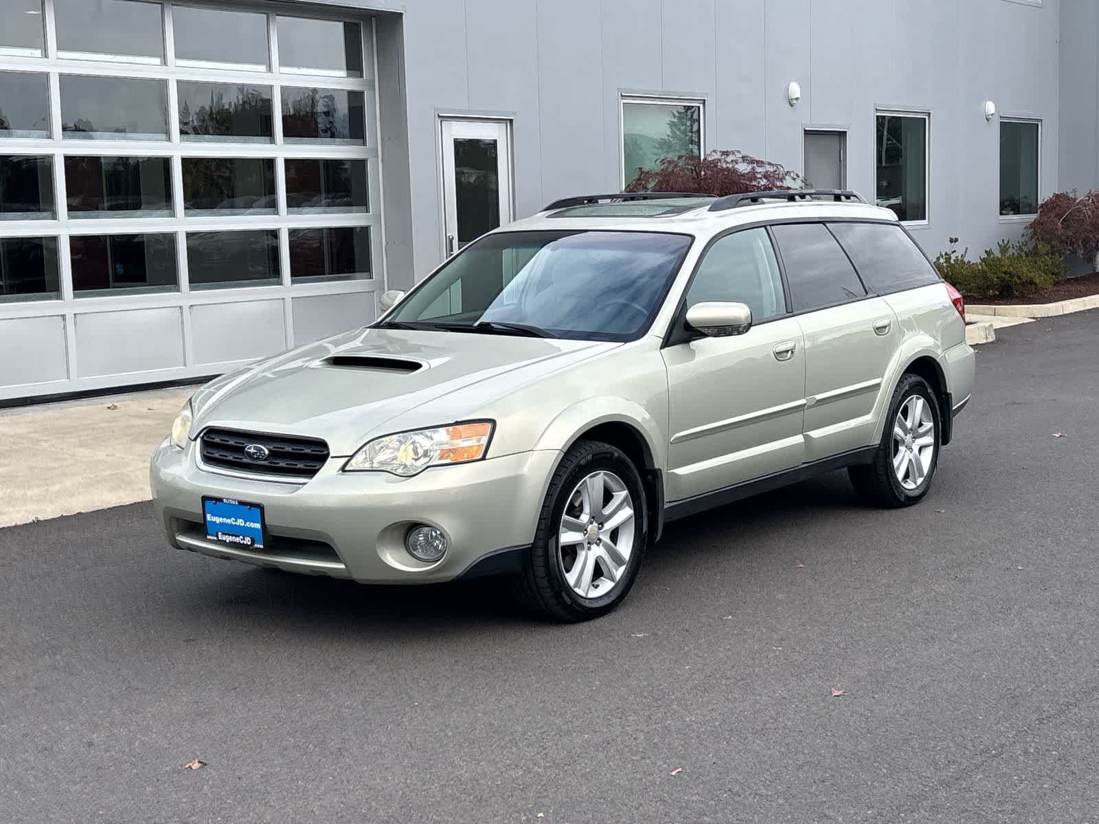 Used 2007 Subaru Outback 2.5XT Limited w/ Popular Equipment Group 2B AWD/4WD image 1