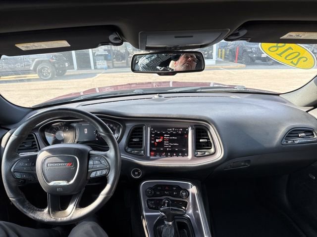Certified 2018 Dodge Challenger SXT Plus image 3