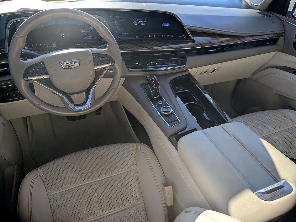 Used 2023 Cadillac Escalade Sport Platinum w/ LPO, ONYX Package image 28