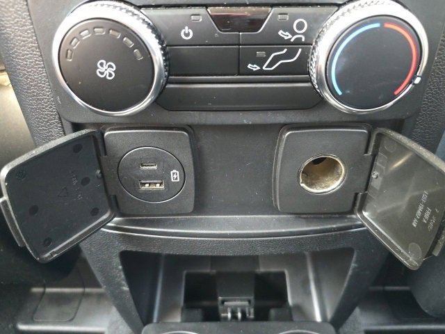 Used 2022 Ford Explorer XLT w/ Equipment Group 202A image 43