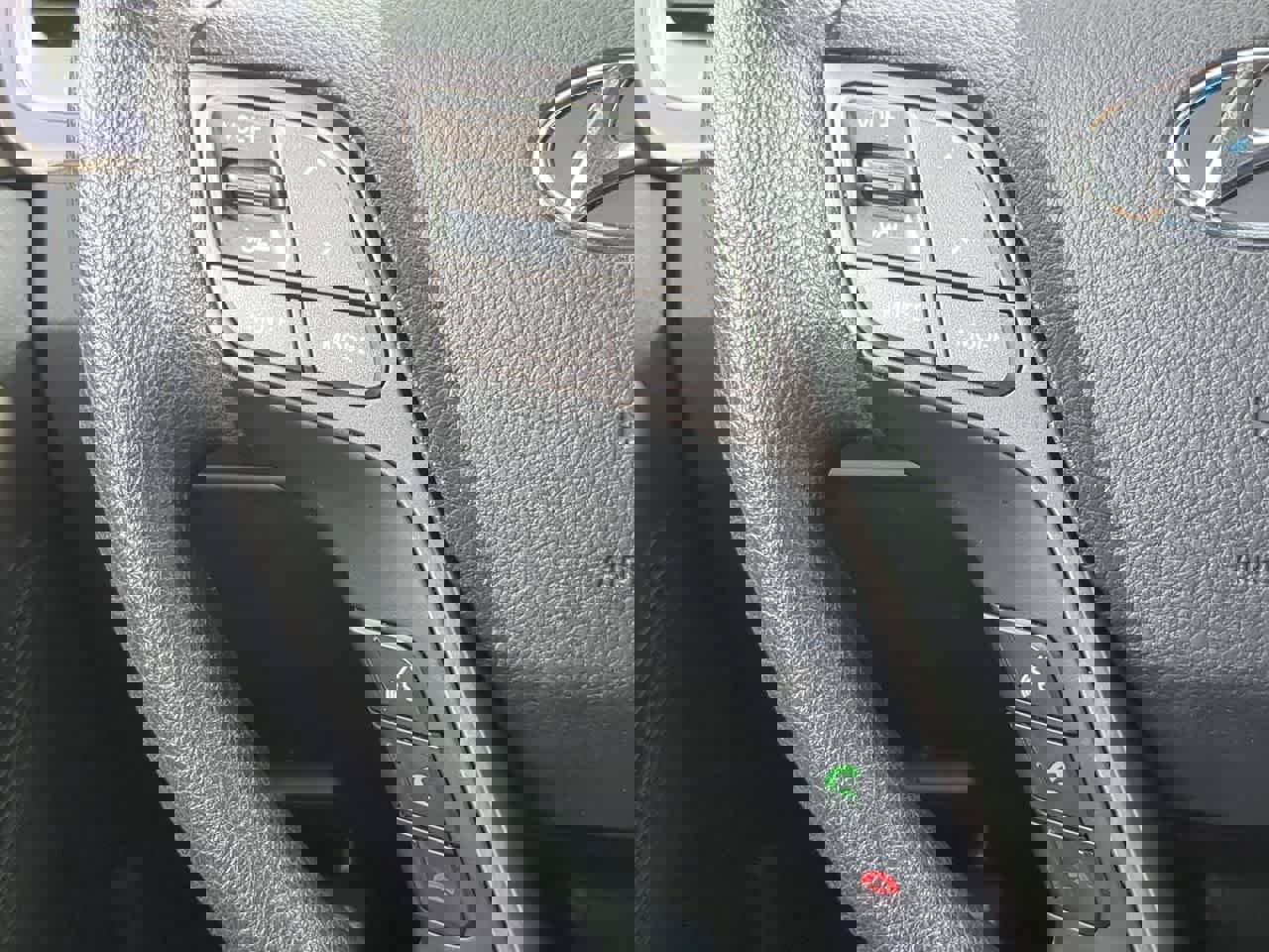 Used 2017 Hyundai Santa Fe Sport image 23