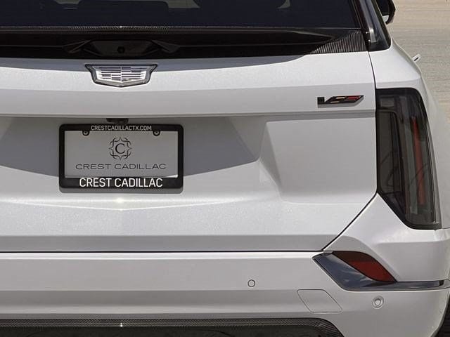 New 2026 Cadillac Optiq V w/ Carbon Fiber Package AWD/4WD image 6