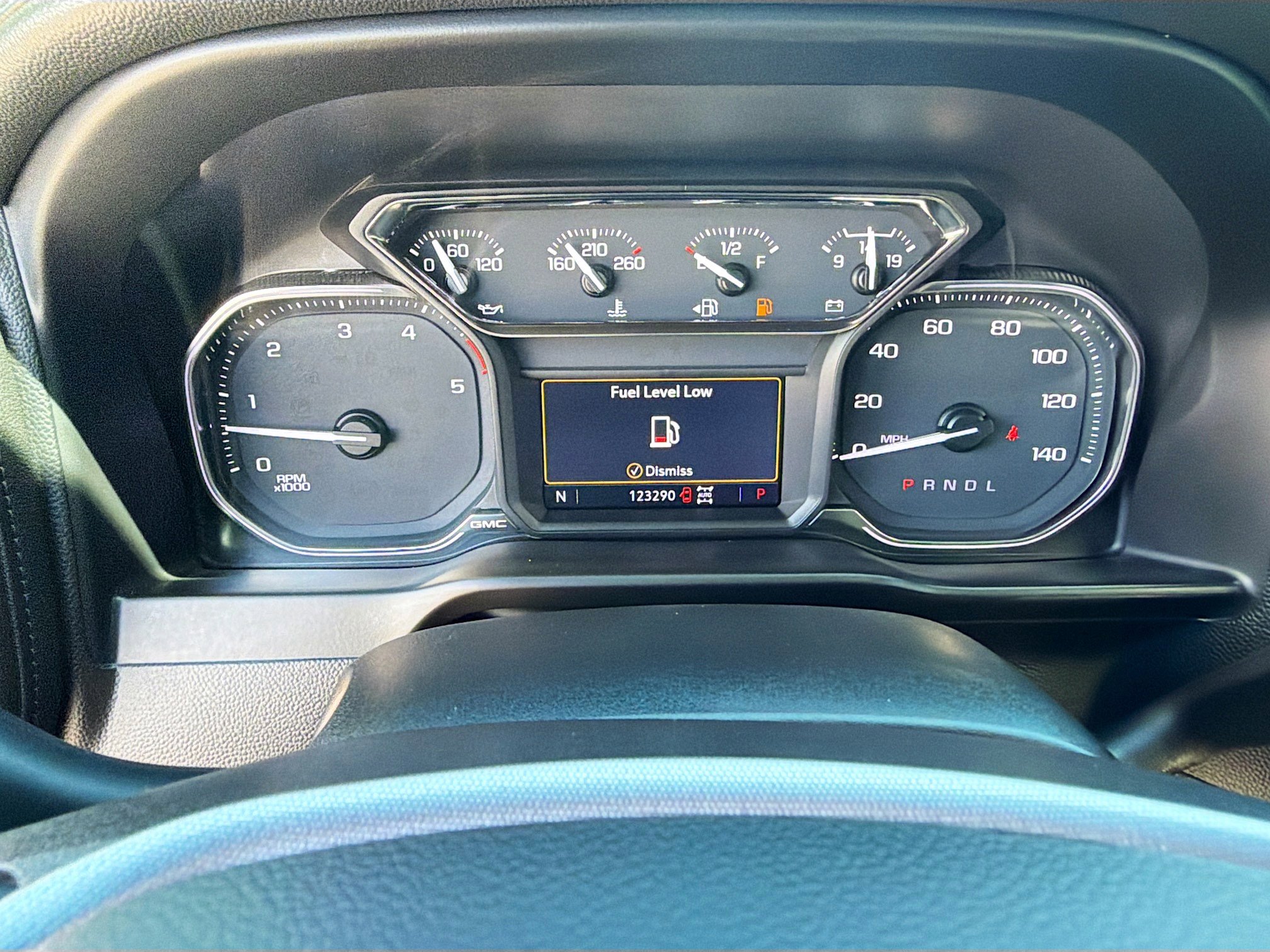 Used 2022 GMC Sierra 2500 SLT image 38