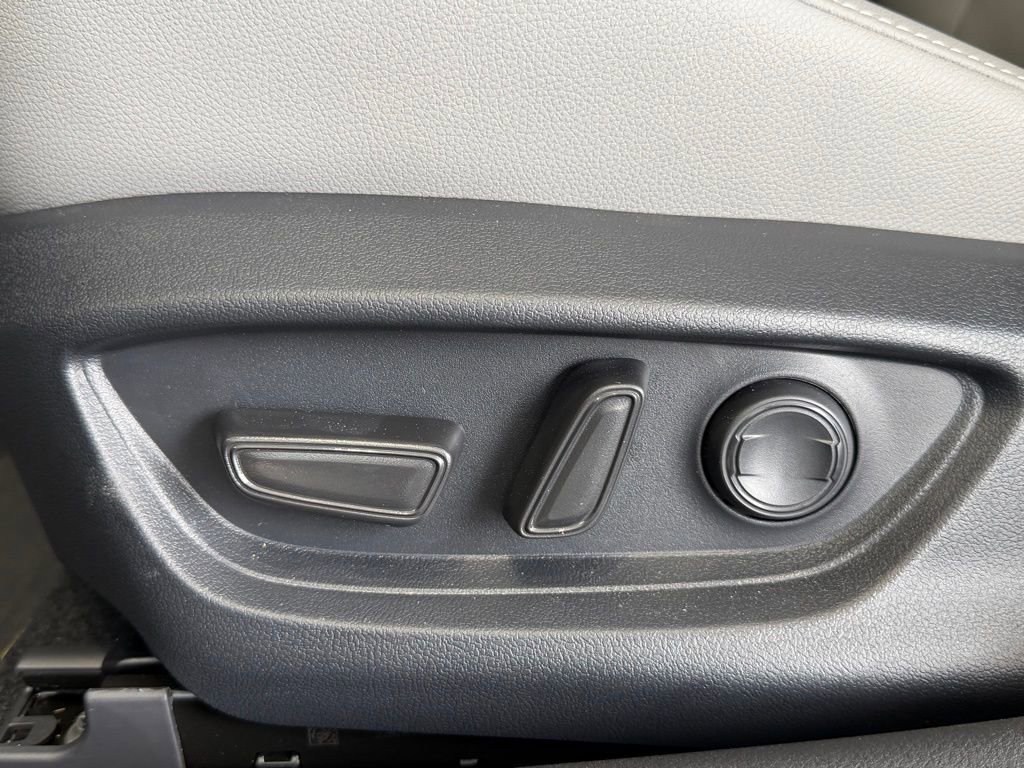 Certified 2026 Toyota Camry SE FWD image 22