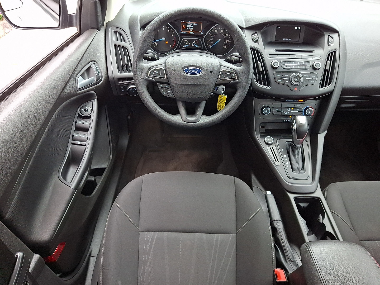 Used 2016 Ford Focus SE FWD image 12