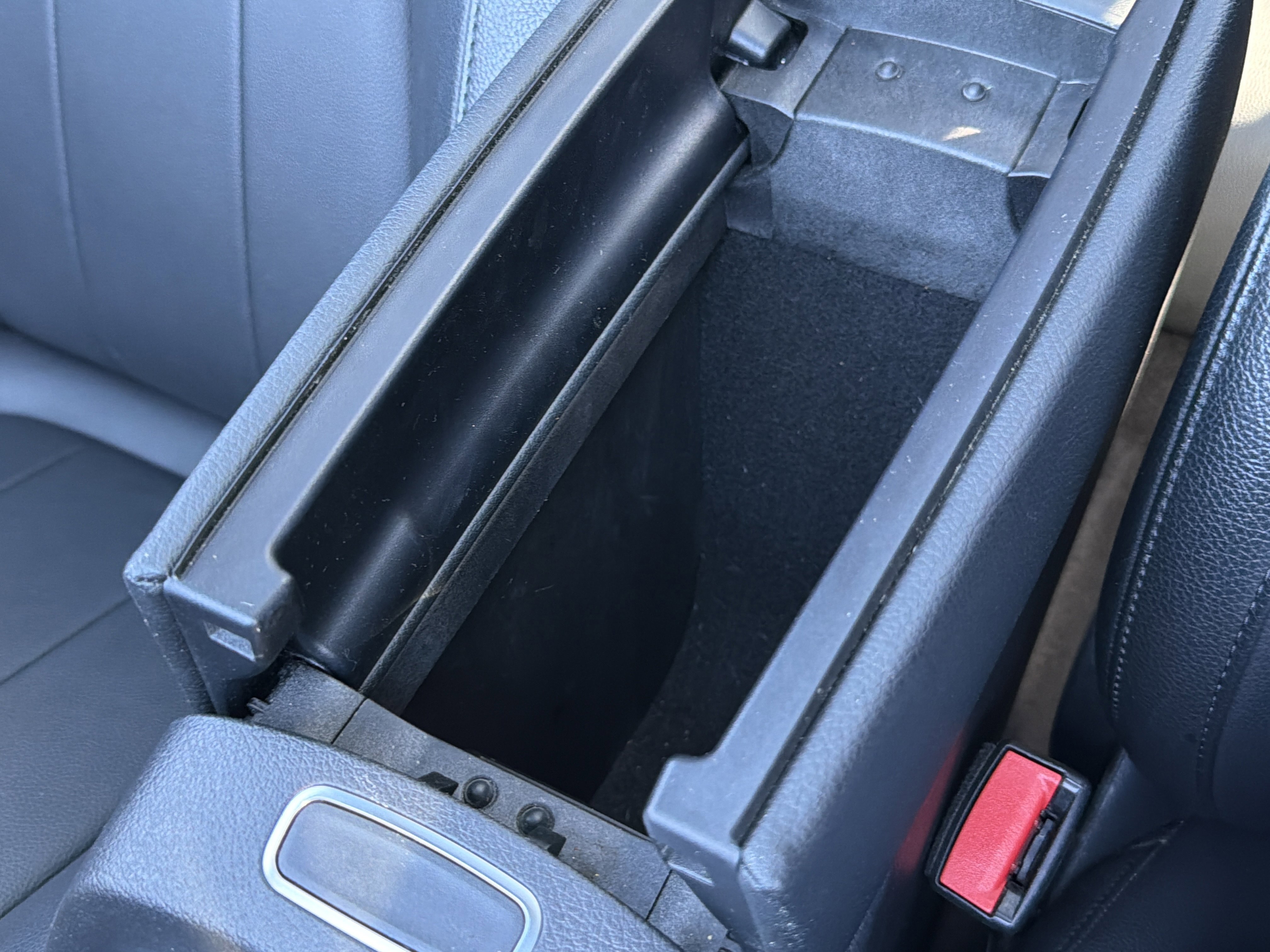 Used 2021 Mercedes-Benz GLA 250 4MATIC w/ Premium Package image 73