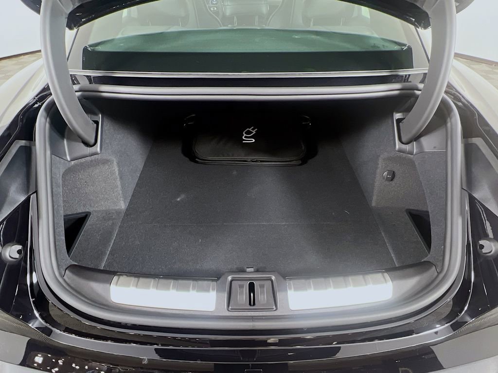 New 2026 Porsche Taycan AWD/4WD image 27