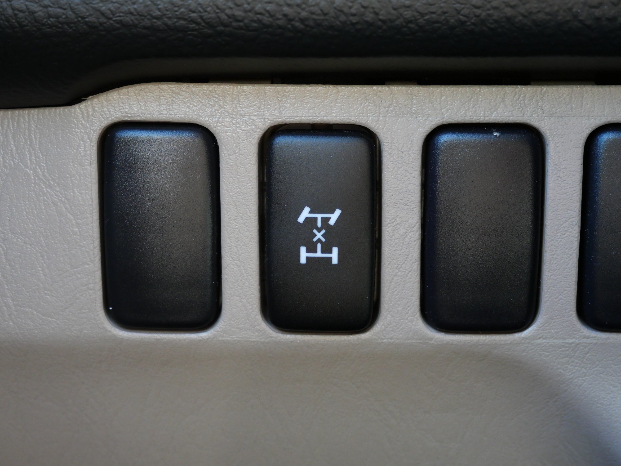 Used 2007 Toyota 4Runner SR5 AWD/4WD image 26