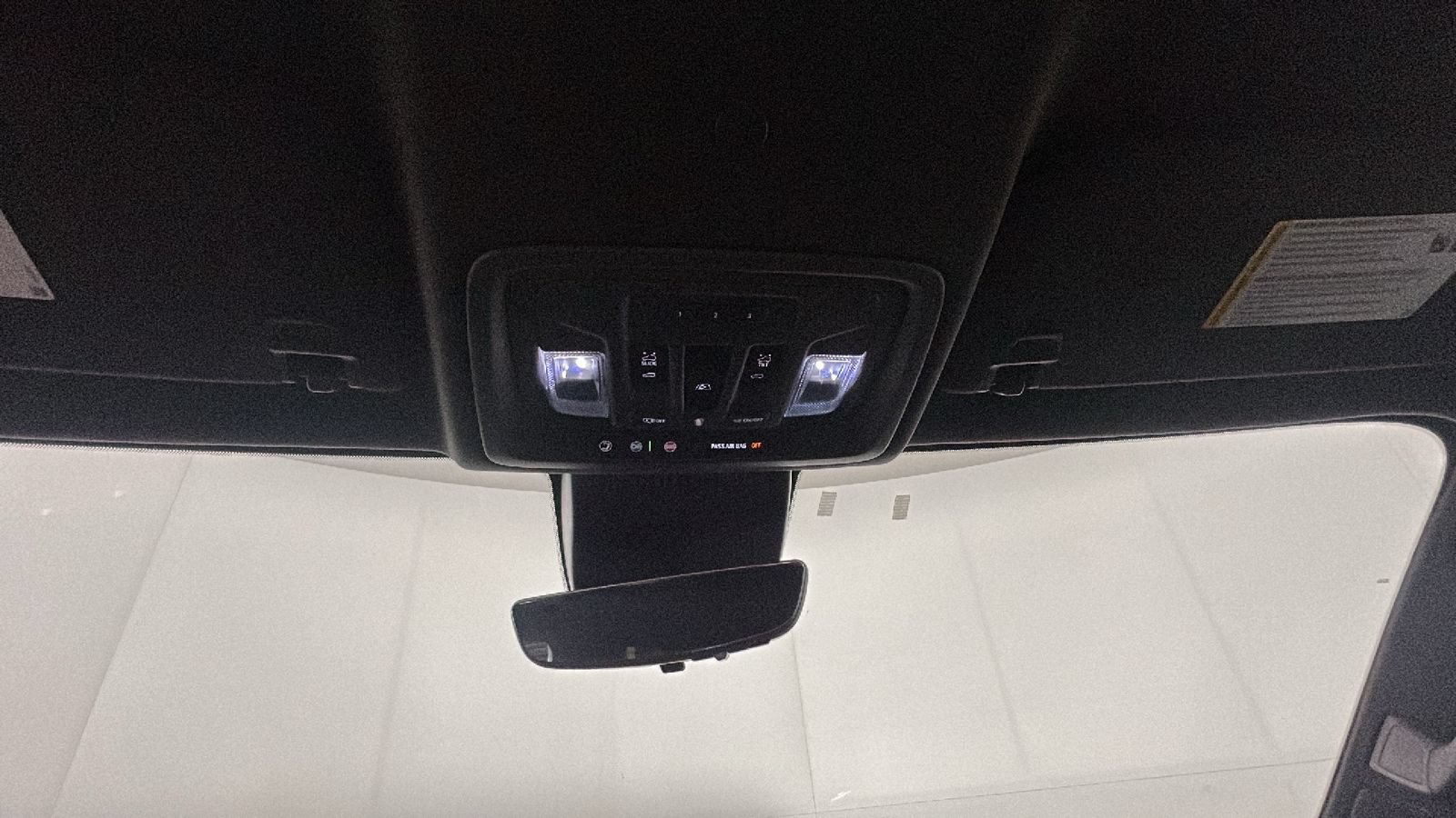Used 2025 GMC Sierra 1500 Denali Ultimate AWD/4WD image 31