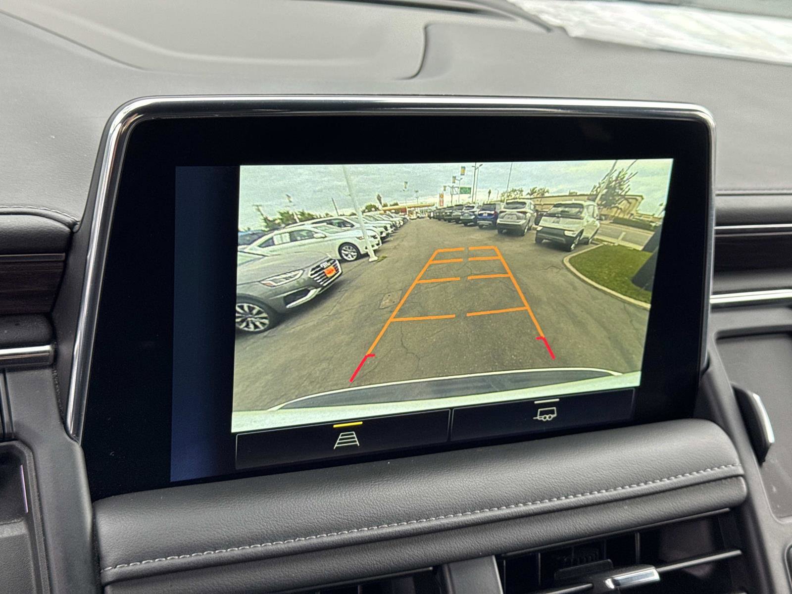 Used 2024 Chevrolet Tahoe LT image 16