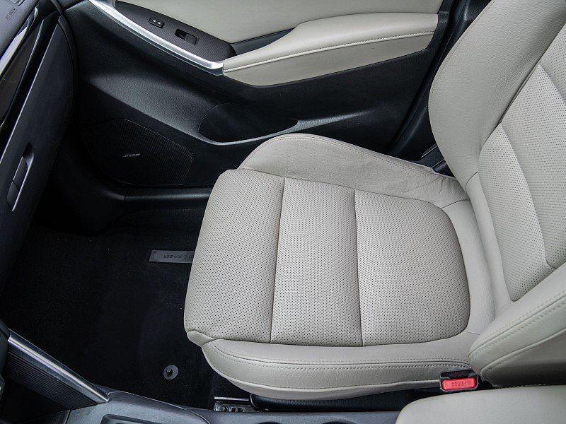 Used 2013 MAZDA CX-5 Grand Touring w/ GT Tech Pkg FWD image 29
