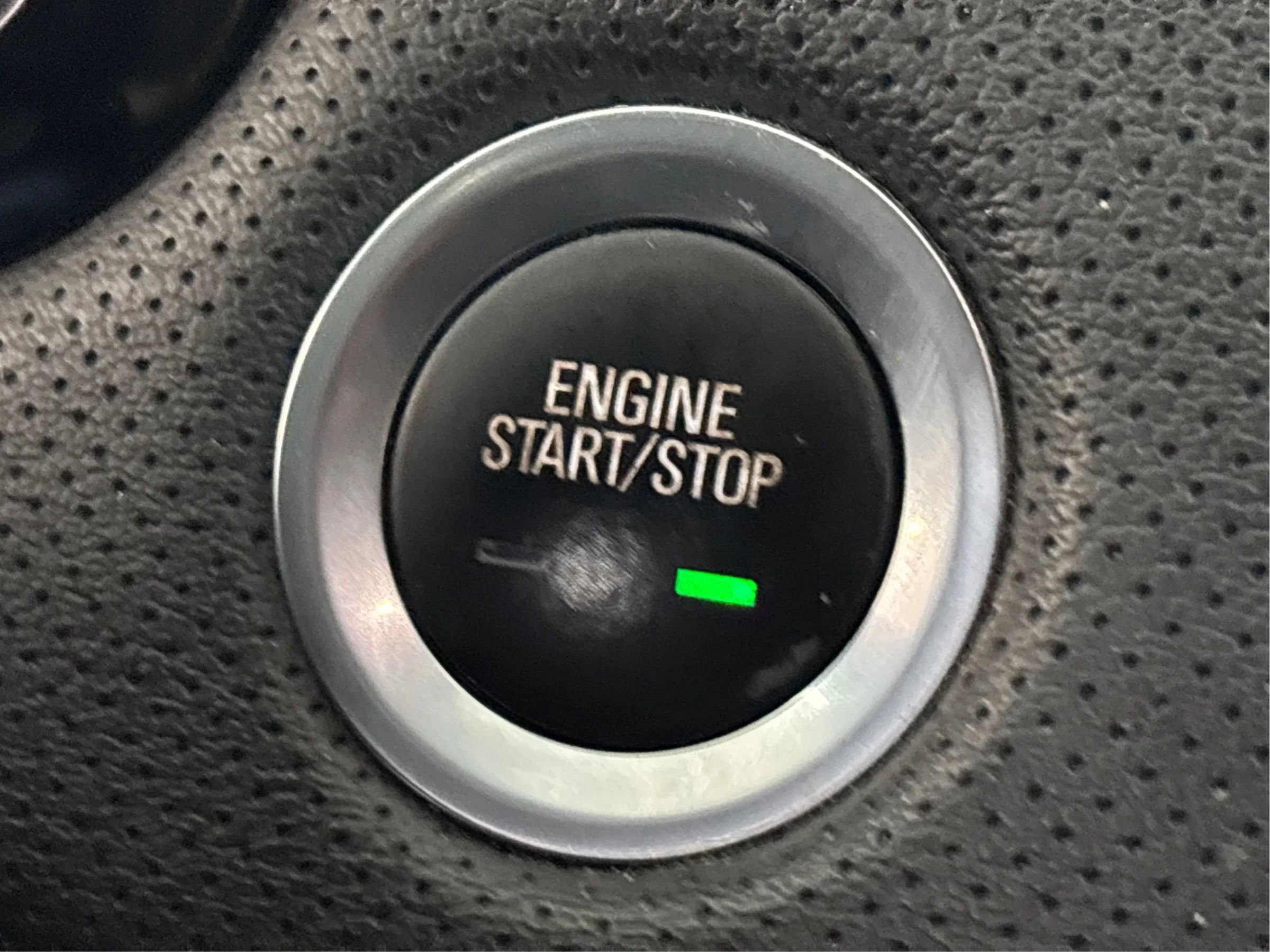 Used 2018 Cadillac XT5 Luxury w/ Driver Awareness Package image 40