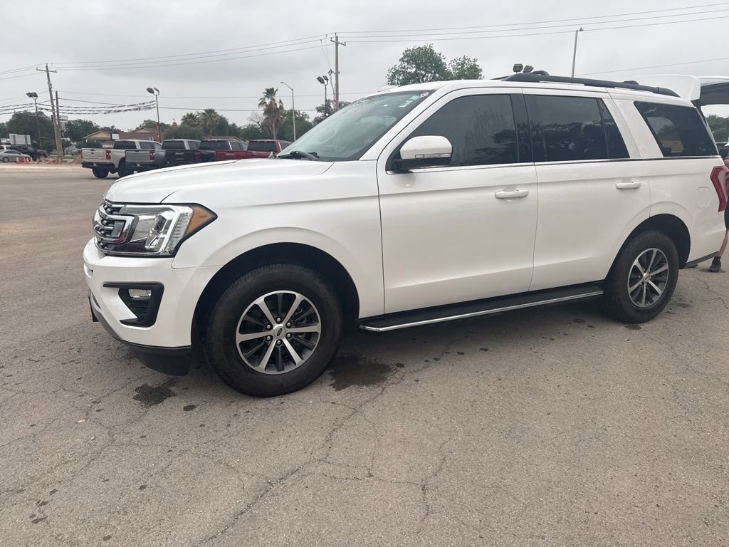 Used 2018 Ford Expedition XLT w/ Equipment Group 202A image 1