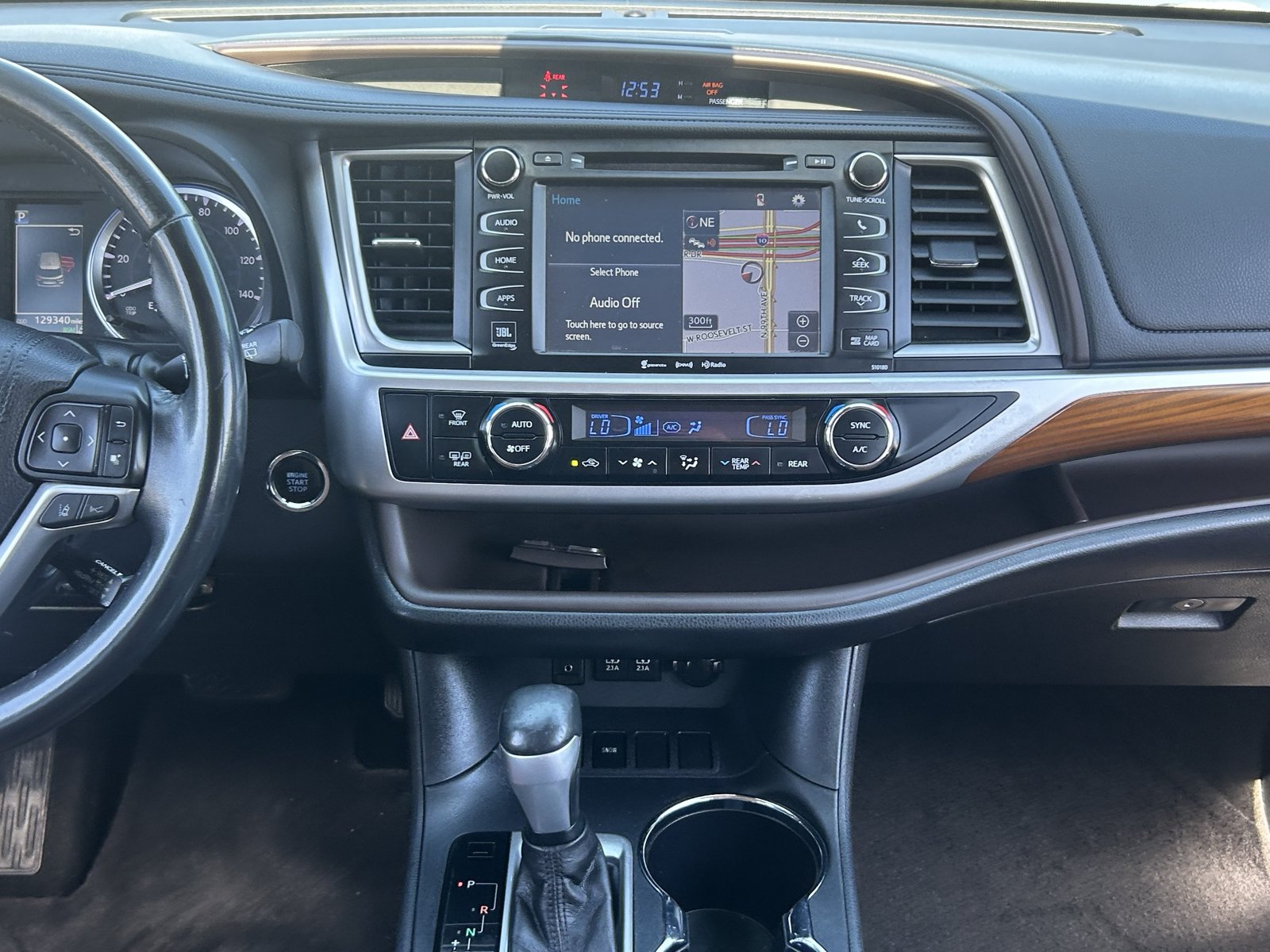 Used 2017 Toyota Highlander Limited FWD image 18
