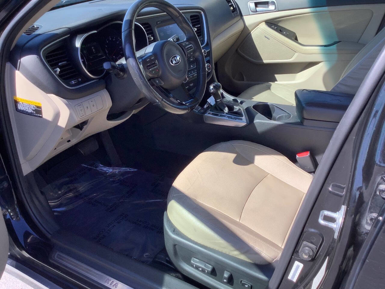 Used 2015 Kia Optima EX image 25